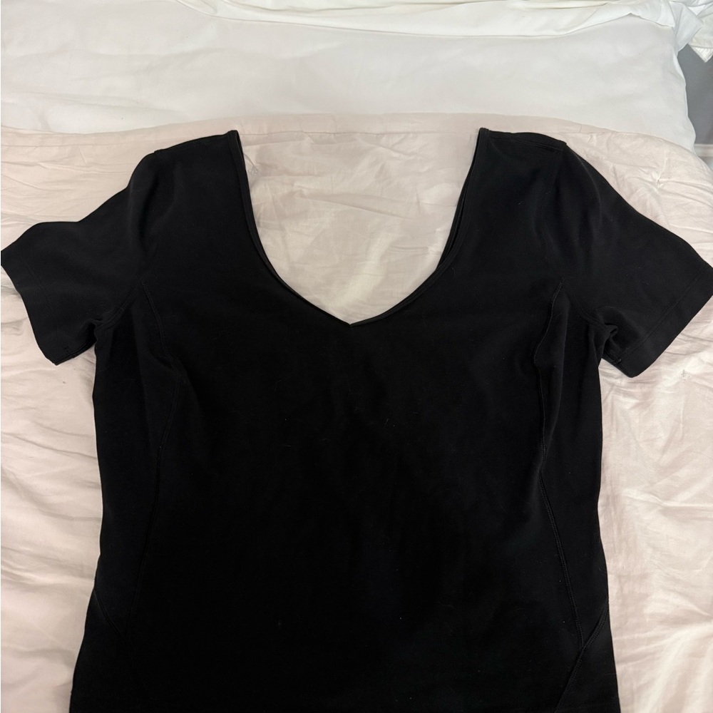 Lululemon Athletica Black Short Sleeve Tee